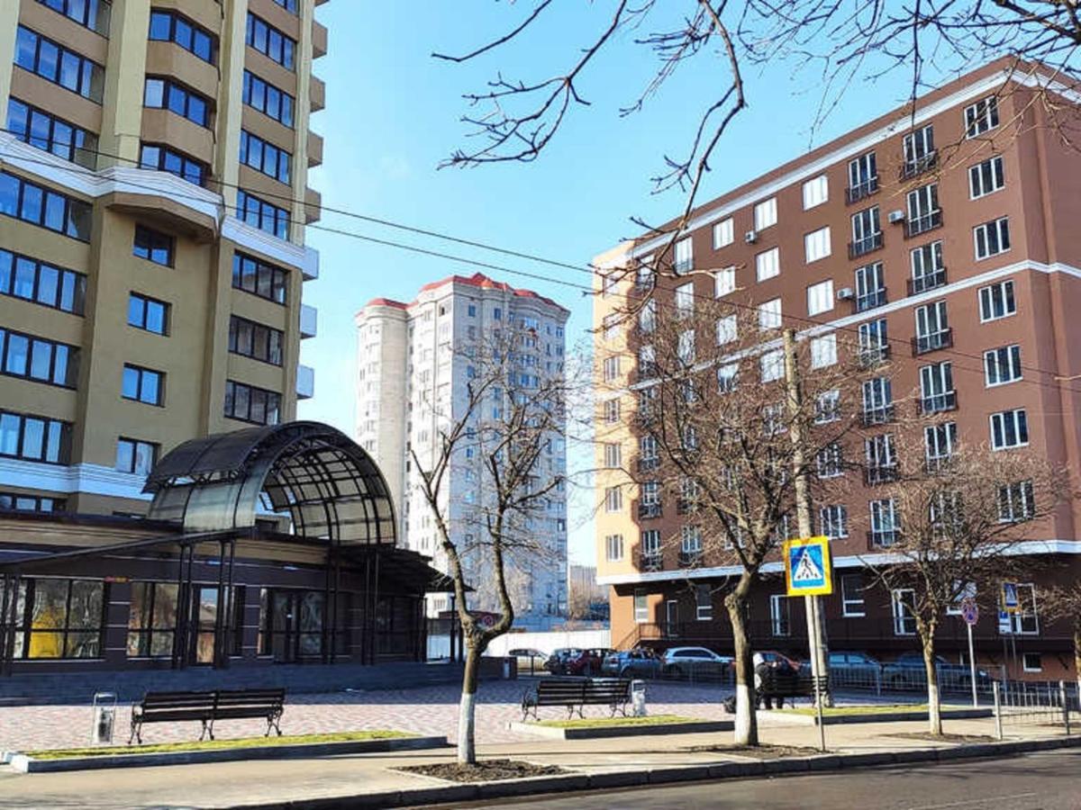 Мелодия Прованса В Старом Центре Kharkiv Exterior photo